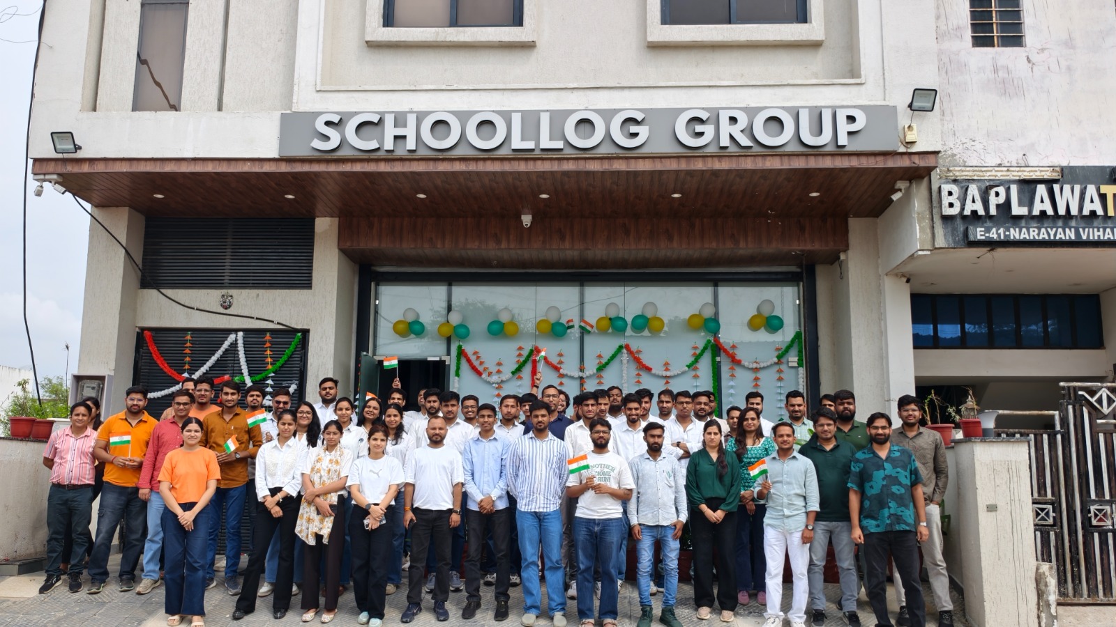 Schoollog together
